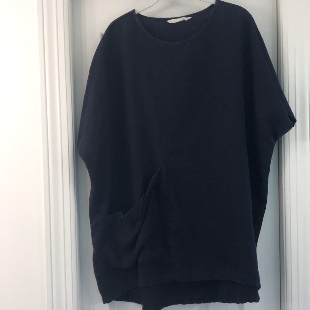 Elizabeth Suzann Harper in Navy Linen